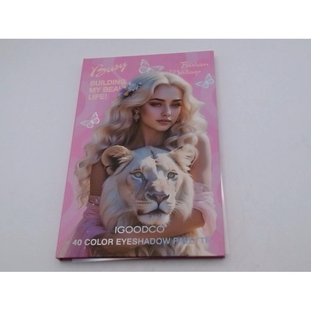 Igoodoo - Fashion Makeup Eyeshadow Palette, 40 Colors BRAND NEW
